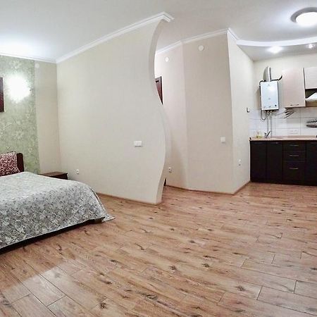 Myru Apartment Tsjernihiv Buitenkant foto